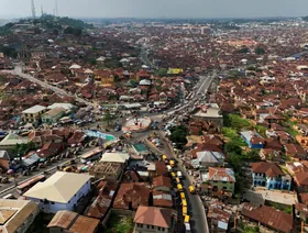 مسلحون يختطفون 52 تلميذاً من مدرسة كاثوليكية في نيجيريا