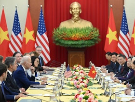 من الحرب إلى التطبيع.. أميركا وفيتنام توقعان شراكة تاريخية