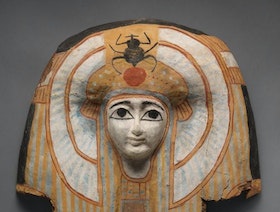  نيويورك تعيد 16 قطعة فنّية أثرية مسروقة إلى مصر  