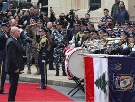 رئيس لبنان الجديد يتعهد بالحفاظ على وحدة البلاد.. وتأكيد حق الدولة في احتكار السلاح