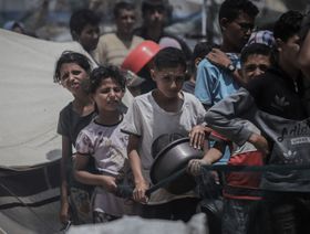 "نقاط عسكرية فوق أنقاض منازل الفلسطينيين".. انتقادات دولية لآلية مساعدات غزة
