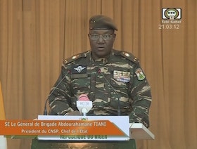 النيجر.. المجلس العسكري يأمر الجيش بالبقاء في "حالة تأهب قصوى"