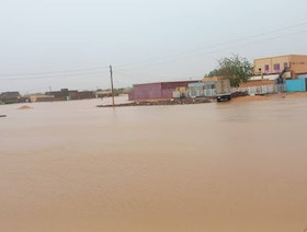 انهيار مئات المنازل جراء السيول والفيضانات شمالي السودان