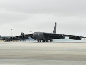 أميركا تنشر طائرات B-52 جديدة بالشرق الأوسط لردع العدوان وطمأنة الحلفاء