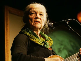  "بريجيت باردو ألمانيا الشرقية".. وفاة الممثلة والمغنية إيفا ماريا هاجن 