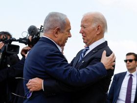 انحياز بايدن لإسرائيل ينذر بـ"تمرد" في وزارة الخارجية الأميركية