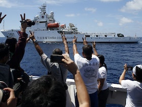 الصين تستخدم سفناً مدنية لتعزيز قدراتها البحرية العسكرية
