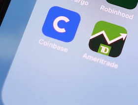 QR Code متحرك في إعلان ترويجي لبتكوين بملايين الدولارات