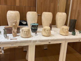 مصر تبدأ إجراءات استرداد 36 قطعة أثرية من إسبانيا