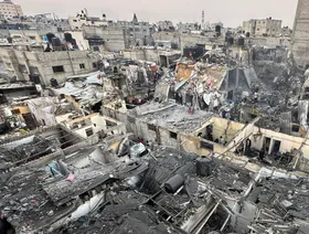 مصر تقترح حكومة "تكنوقراط" فلسطينية لإدارة غزة.. وحماس تبدي موافقتها