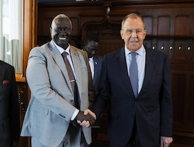 تصاعد حدة القتال في السودان.. و"عقار": طلبنا مساعدة روسيا