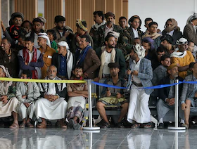 مبادرة إنسانية سعودية تختتم تبادل الأسرى في اليمن