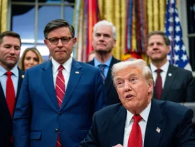 استطلاع: شعبية ترمب عند 40%.. والديمقراطيون أكثر حماساً للانتخابات النصفية