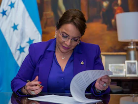 هندوراس تقطع علاقاتها الدبلوماسية مع تايوان: الصين واحدة