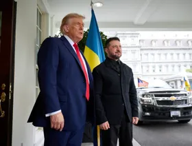 زيلينسكي يستبق لقاء ترمب بتنسيق أوروبي.. وموسكو: ملتزمون بالعمل مع واشنطن