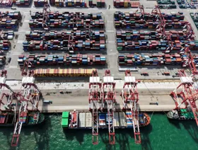 الرسوم الجمركية الأميركية تعزز نمو صادرات الصين إلى جنوب شرقي آسيا