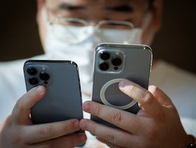 أبل تزيد اعتمادها على الشركات الصينية في تصنيع هواتف "آيفون"