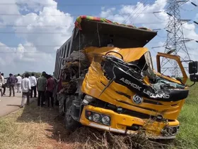 مشاهد صادمة.. وفاة 20 بحادث تصادم في الهند