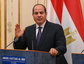 السيسي يشيد بالعلاقات مع روسيا وينبه إلى التحديات الاقتصادية