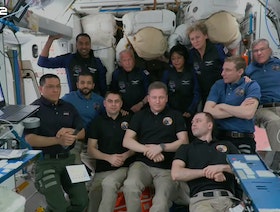 تحمل رائدي فضاء سعوديين.. التحام "دراجون 2" بمحطة الفضاء الدولية