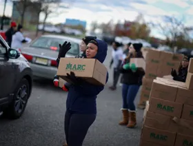 "تقدم بطيء" في "مفاوضات متعثرة" لإنهاء أطول إغلاق حكومي بتاريخ الولايات المتحدة