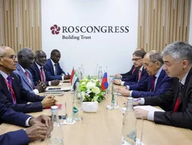 روسيا والسودان.. "اتفاق مرتقب" يصطدم بمخاوف "الجيران" وتحذيرات واشنطن