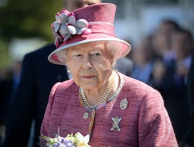 بريطاني يقر بتهمة محاولة مهاجمة الملكة الراحلة