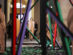 متخصصون يبحثون مستقبل الموضة في ظل العصر الرقمي