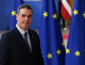 رئيس وزراء إسبانيا يبحث في الصين مقترح تسوية نزاع أوكرانيا