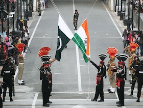 رويترز: محادثات سرية جمعت باكستان والهند بوساطة إماراتية