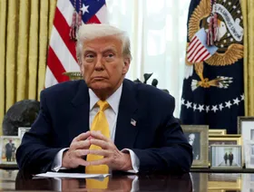 تراجع شعبية ترمب والإغلاق الحكومي يمنحان الديمقراطيين دفعة قبل انتخابات 2026