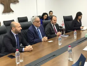 لبنان يدعو الدول للتضامن معه بدلاً من تحذير رعاياها بشأن السفر