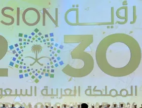 الملك سلمان يشيد بإنجازات "رؤية 2030".. وولي العهد يتعهد بتسريع وتيرة التنفيذ
