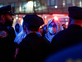 أميركا.. اعتقال عشرات الطلاب في مظاهرة مؤيدة للفلسطينيين بجامعة كولومبيا
