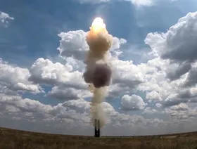 روسيا تشكل أول فوج من أنظمة الدفاع الجوي بعيدة المدى S-500