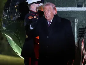 ترمب يلمح إلى تفعيل المادة الخامسة من ميثاق الناتو ضد المهاجرين على حدود المكسيك