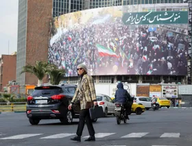 تقرير: طهران تخطط للانفصال عن "الإنترنت العالمي" وإتاحة شبكتها الداخلية فقط للإيرانيين