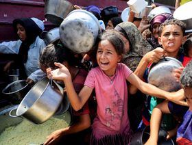 أونروا: أطفال غزة يواجهون الموت بسبب مجاعة مصطنعة واستخدام الغذاء أداة حرب