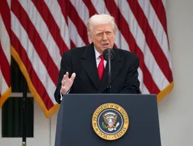 ترمب يعقد اجتماعاً لبحث الخطوات التالية بشأن فنزويلا وسط حملة ضغط متصاعدة على كاراكاس