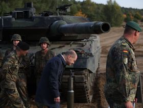"تهديدات بوتين" ومخاوف عودة ترمب تدفع أوروبا إلى إعادة التسلح