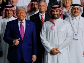 نتائج زيارة ترمب للسعودية.. تحولات استراتيجية تؤسس لـ"عصر جديد"