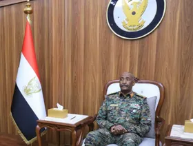 البرهان: نهيئ الظروف لتولي حكومة مدنية منتخبة مقاليد الأمور في السودان