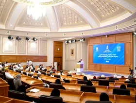 ثلاثة أسماء عربية تفوز بجوائز السلطان قابوس للثقافة