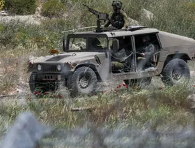 إسرائيل تقتل 13 سورياً خلال توغل بريف دمشق وتعلن إصابة 6 من جنودها في اشتباكات