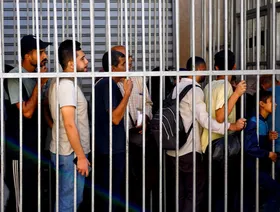 اقتصاد غزة.. ودائع مصرفية قياسية وأوضاع معيشية صعبة