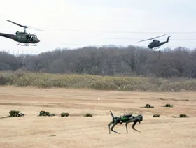 اليابان تدمج روبوتات رباعية الأرجل في مناوارت عسكرية برية