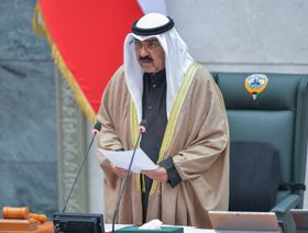 أمير الكويت ينتقد السلطتين التشريعية والتنفيذية: اجتمعا على الإضرار بمصالح البلاد والعباد