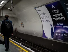 OpenAI: أكثر من مليون مستخدم يظهرون نية انتحارية أثناء استخدام ChatGPT