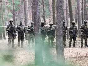 ألمانيا تنفق 26.5 مليار يورو على ملابس الجنود والمركبات المدرعة