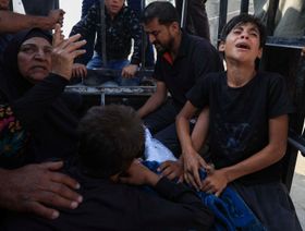 إسرائيل تقتل 140 في غزة خلال يوم مع تركيز العالم على "حرب إيران"